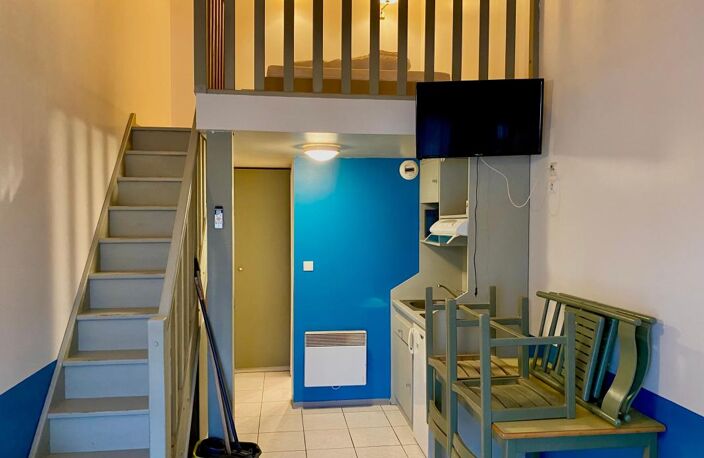 STUDIO AVEC MEZZANINE — photo 3
