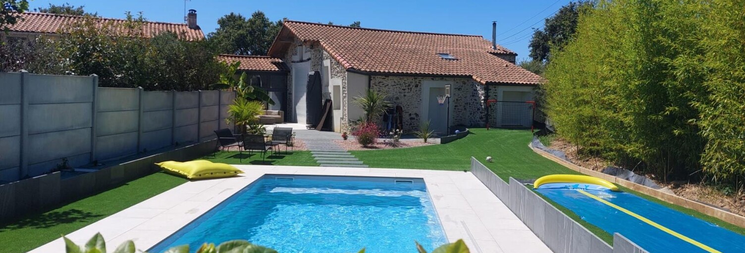 Maison 5 Pièces 195 m² à vendre à Montréverd (85260)