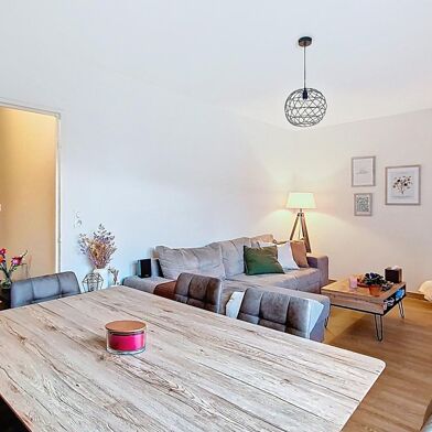 Appartement 3 pièces 130000 €