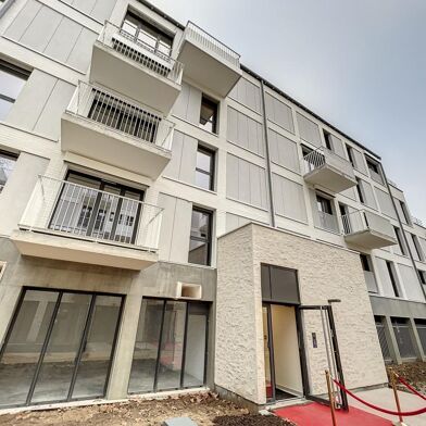 Appartement 3 pièces 754 €