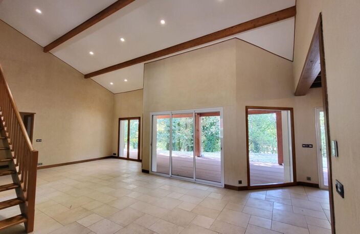 Maison contemporaine atypique 24700 Montpon 8 pièces  161 m2 parcelle 2048 m² — photo 5
