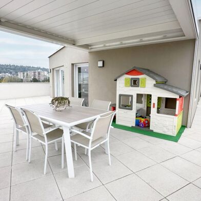 Appartement 5 pièces 799000 €