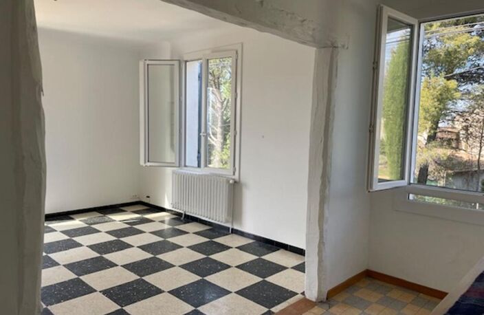 Maison Saint Saturnin Les Apt 4 pièce(s) 80 m2 — photo 5