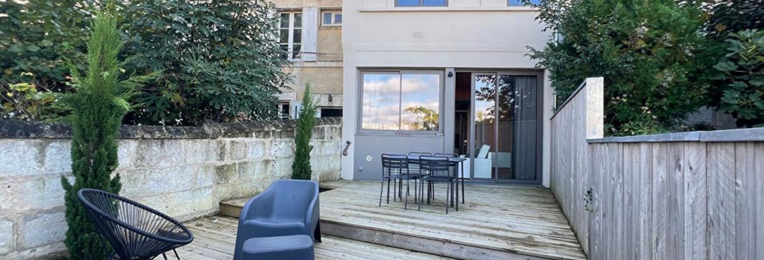 Immeuble  110 m² à vendre à Angoulême (16000)