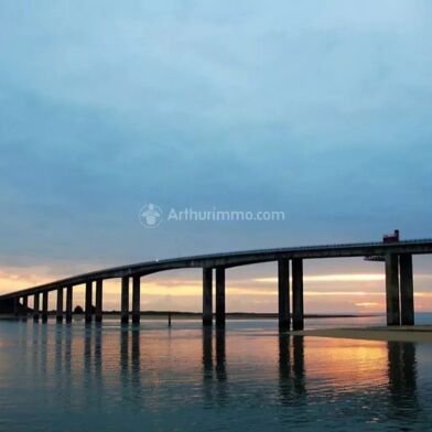 Immeuble  395000 €