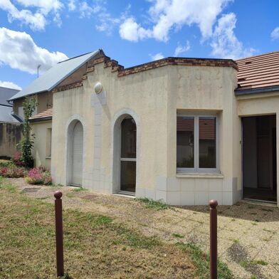 Maison 1 pièces 289 €