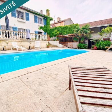 Maison 8 pièces 279500 €