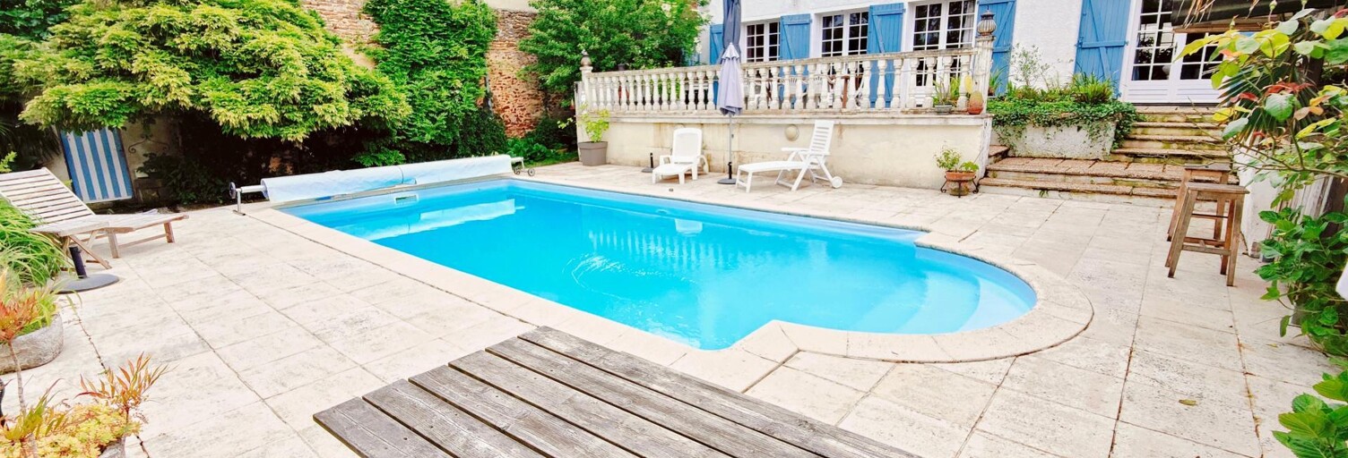 Maison 8 Pièces 266 m² à vendre à Saint-Loubouer (40320)