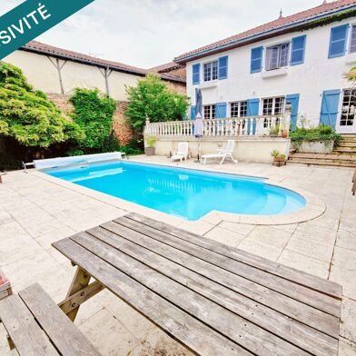 Maison 8 pièces 274900 €