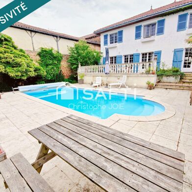 Maison 8 pièces 274900 €