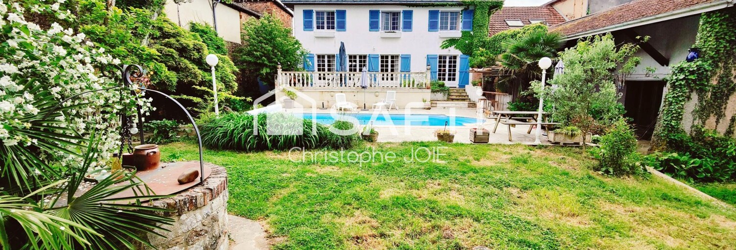 Maison 8 Pièces 266 m² à vendre à Aire-sur-l'Adour (40800)