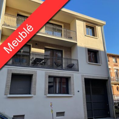 Appartement 2 pièces 700 €