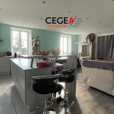 Appartement  215000 €