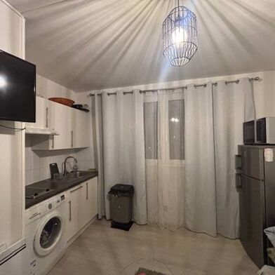 Appartement 1 pièces 82000 €