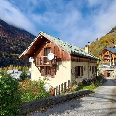 Maison 9 pièces 479000 €