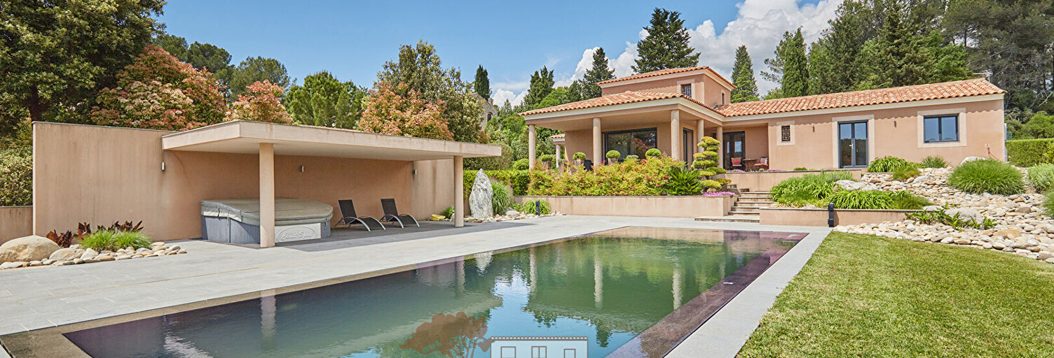 Maison 6 Pièces 200 m² à vendre à Fuveau (13710)