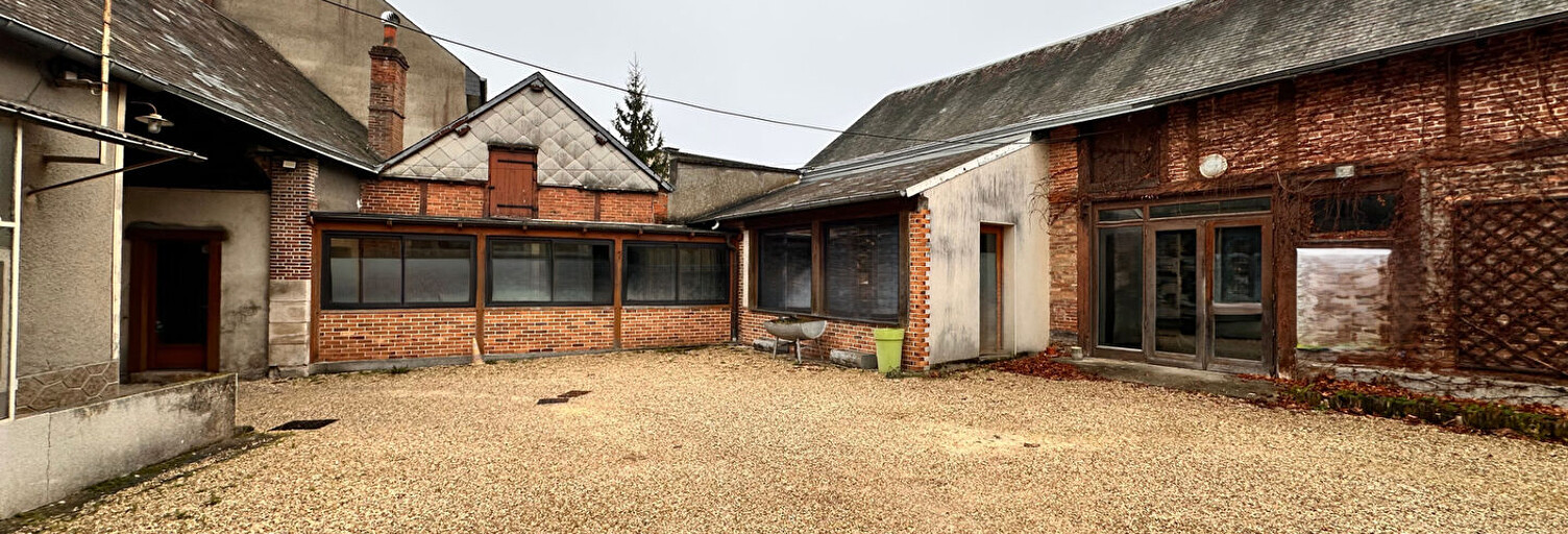 Immeuble  209 m² à vendre à Aubigny-sur-Nère (18700)