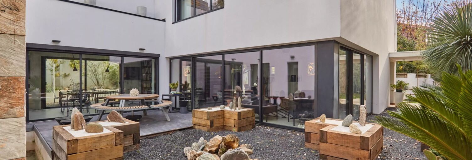 Maison 7 Pièces 225 m² à vendre à Aix-en-Provence (13100)