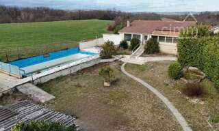 Maison 10 Pièces 134 m² à vendre à Saint-Barthélemy-de-Vals (26240)