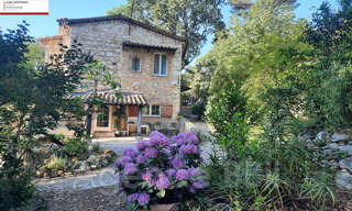 Maison 10 Pièces 220 m² à vendre à Vence (06140)