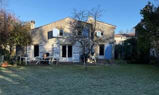 Maison 5 Pièces 111 m² à vendre à Saint-Bris-des-Bois (17770)