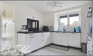 Maison 5 Pièces 115 m² à vendre à Les Hauts-d'Anjou (49330)