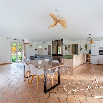 Maison 5 pièces 349900 €