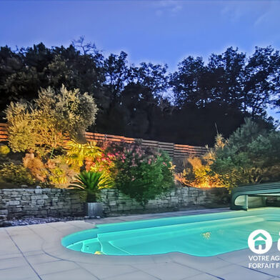 Maison 13 pièces 899000 €