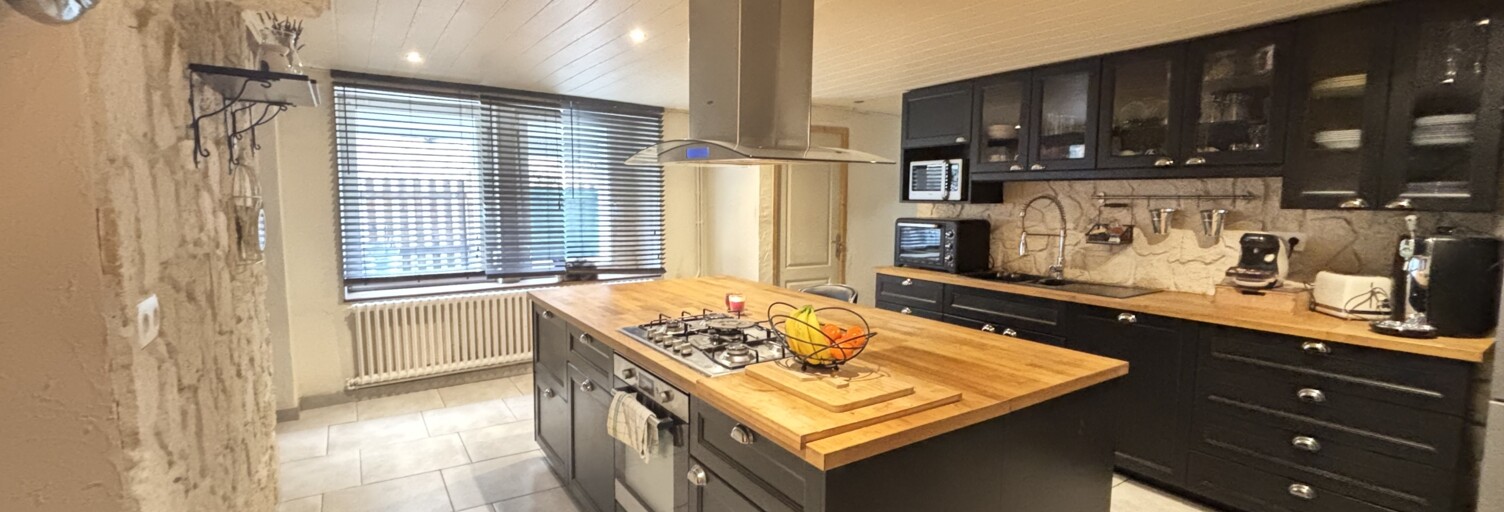 Maison 6 Pièces 313 m² à vendre à Illoud (52150)