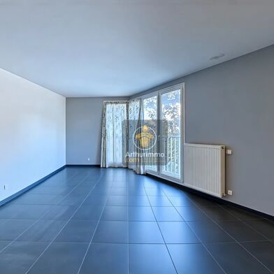 Appartement 4 pièces 365000 €