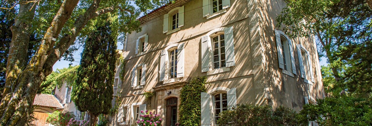 Maison 10 Pièces 693 m² à vendre à L'Isle-sur-la-Sorgue (84800)