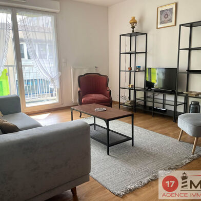 Appartement 2 pièces 940 €