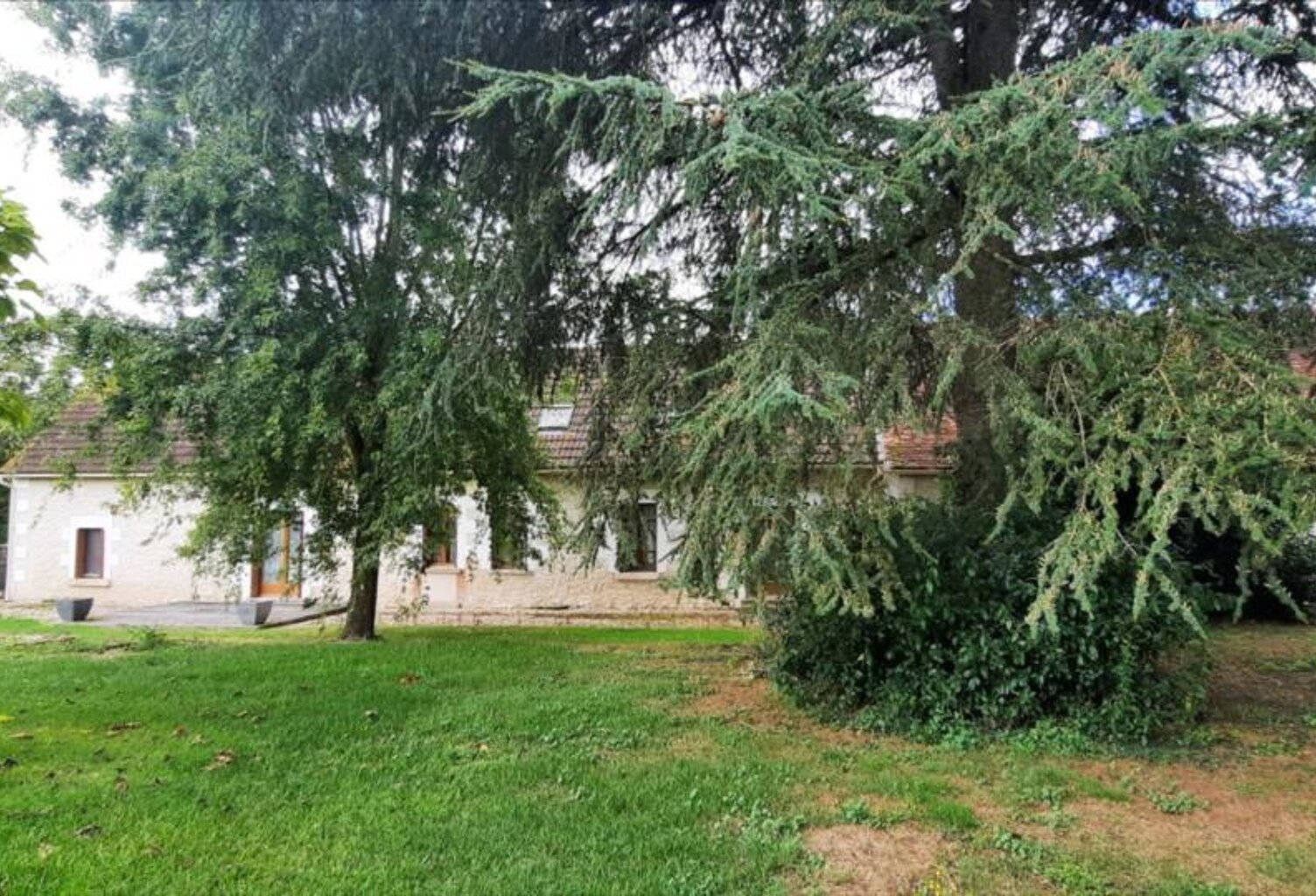 Vente maison 8 pièces 220 m² Poulaines (36210) — photo 1