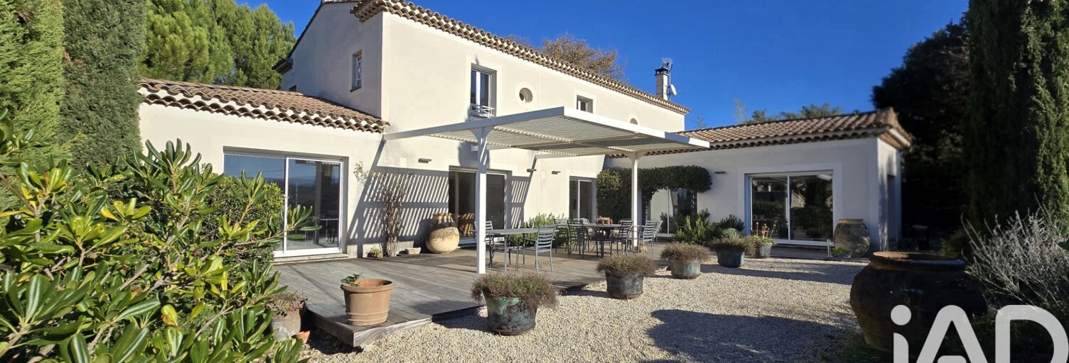 Maison 9 Pièces 280 m² à vendre à Mormoiron (84570)