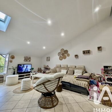 Appartement 3 pièces 210000 €