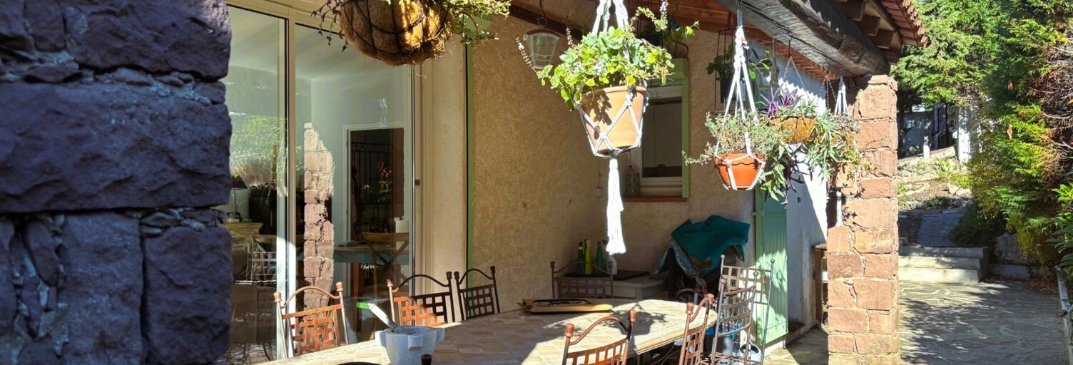 Maison 6 Pièces 116 m² à vendre à Bagnols-en-Forêt (83600)