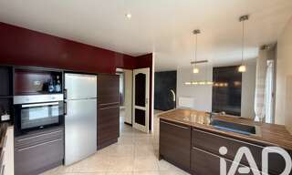 Maison 5 Pièces 148 m² à vendre à Les Vallées de la Vanne (89320)