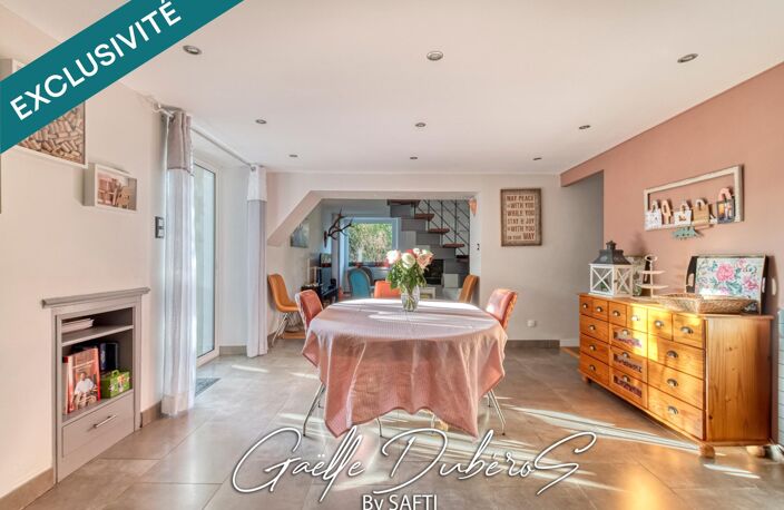 Propriété d'exception avec piscine intérieure ***Pré visite 3D disponible sur demande*** — photo 2
