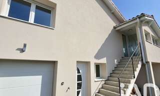 Maison 9 Pièces 231 m² à vendre à Bonson (42160)