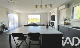 Maison 5 Pièces 121 m² à vendre à Saint-Martin-la-Pallu (86380)