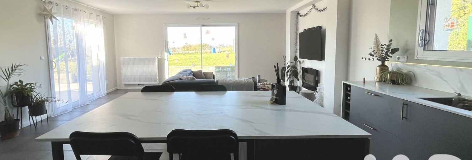 Maison 5 Pièces 121 m² à vendre à Saint-Martin-la-Pallu (86380)