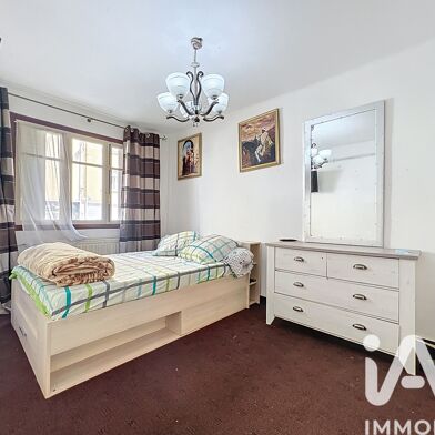 Appartement 3 pièces 114000 €