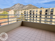 À vendre   Grenoble, secteur Gare   Appartement avec terrasse et vue dégagée — photo 2