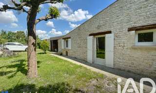 Maison 5 Pièces 161 m² à louer à Saint-Just-Luzac (17320)