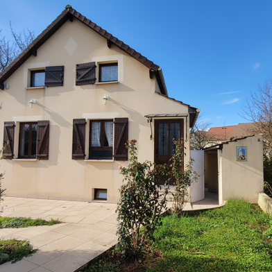 Maison 5 pièces 329900 €