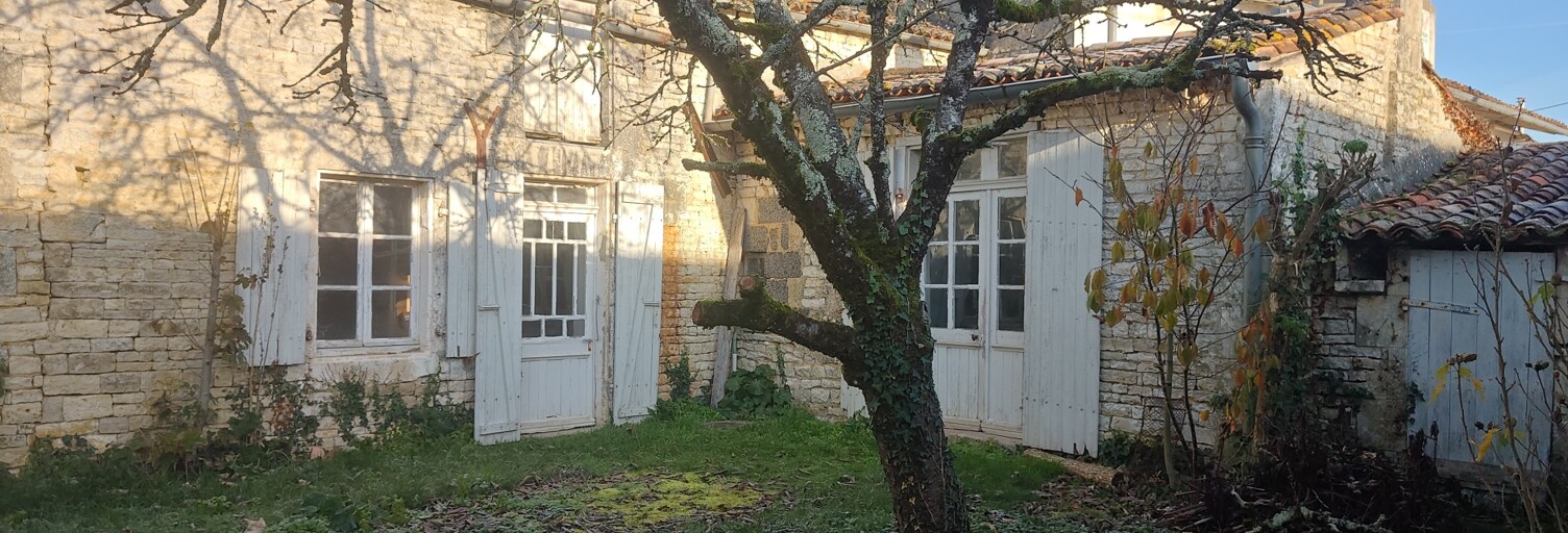 Maison 7 Pièces 190 m² à vendre à Saleignes (17510)