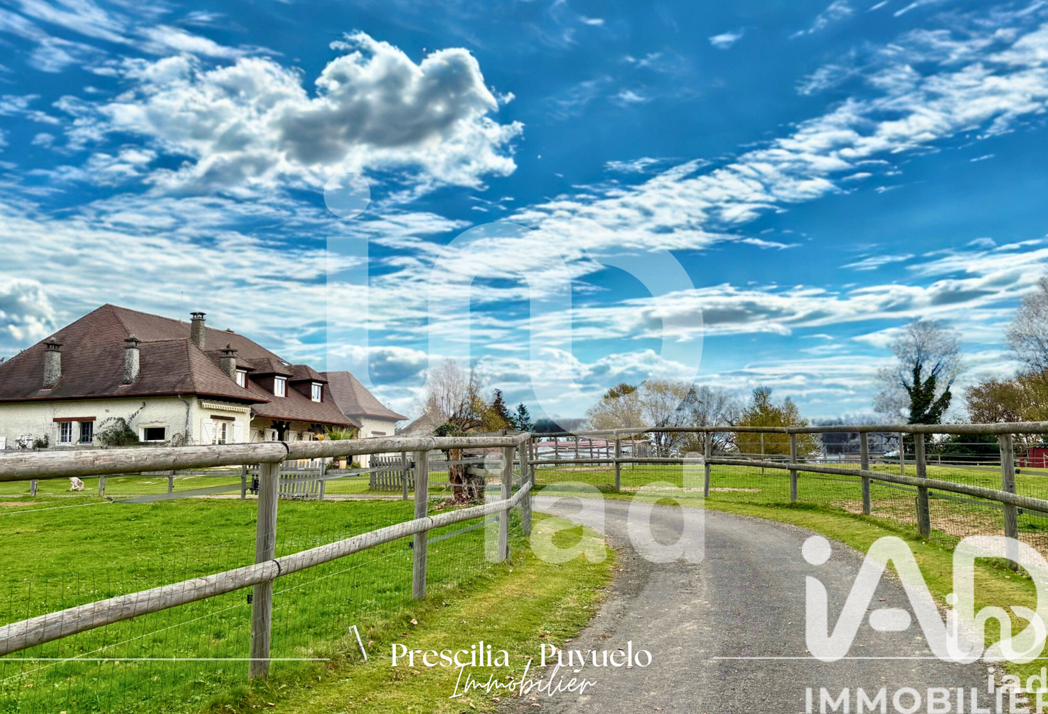 Vente Maison/villa 9 pièces — photo 1