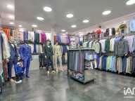 Vente Boutique/Local commercial 137 m&sup2; — photo 2