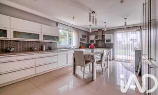 Maison 6 Pièces 220 m² à vendre à Crégy-lès-Meaux (77124)