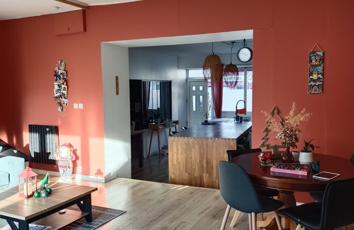 Vente Maison de ville 5 pièces — photo 2
